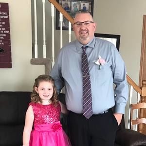 Meet your Posher, Levi